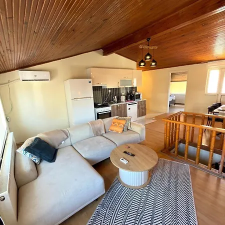 Daire Uskudar 2 Bedroom Duplex İstanbul