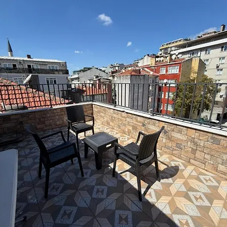 Daire Uskudar 2 Bedroom Duplex